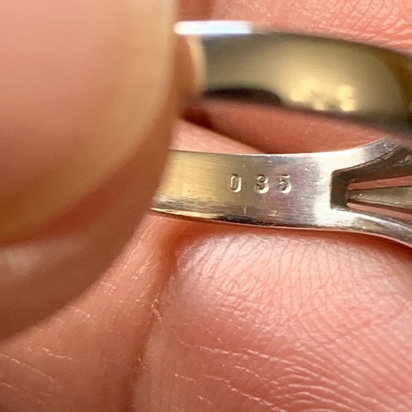 -sold on instagram- Natural blue sapphire - Picture 3 of 7